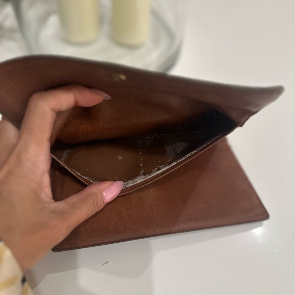 Louis Vuitton Classic Monogram Bi-Fold Wallet - Picture 8 of 12